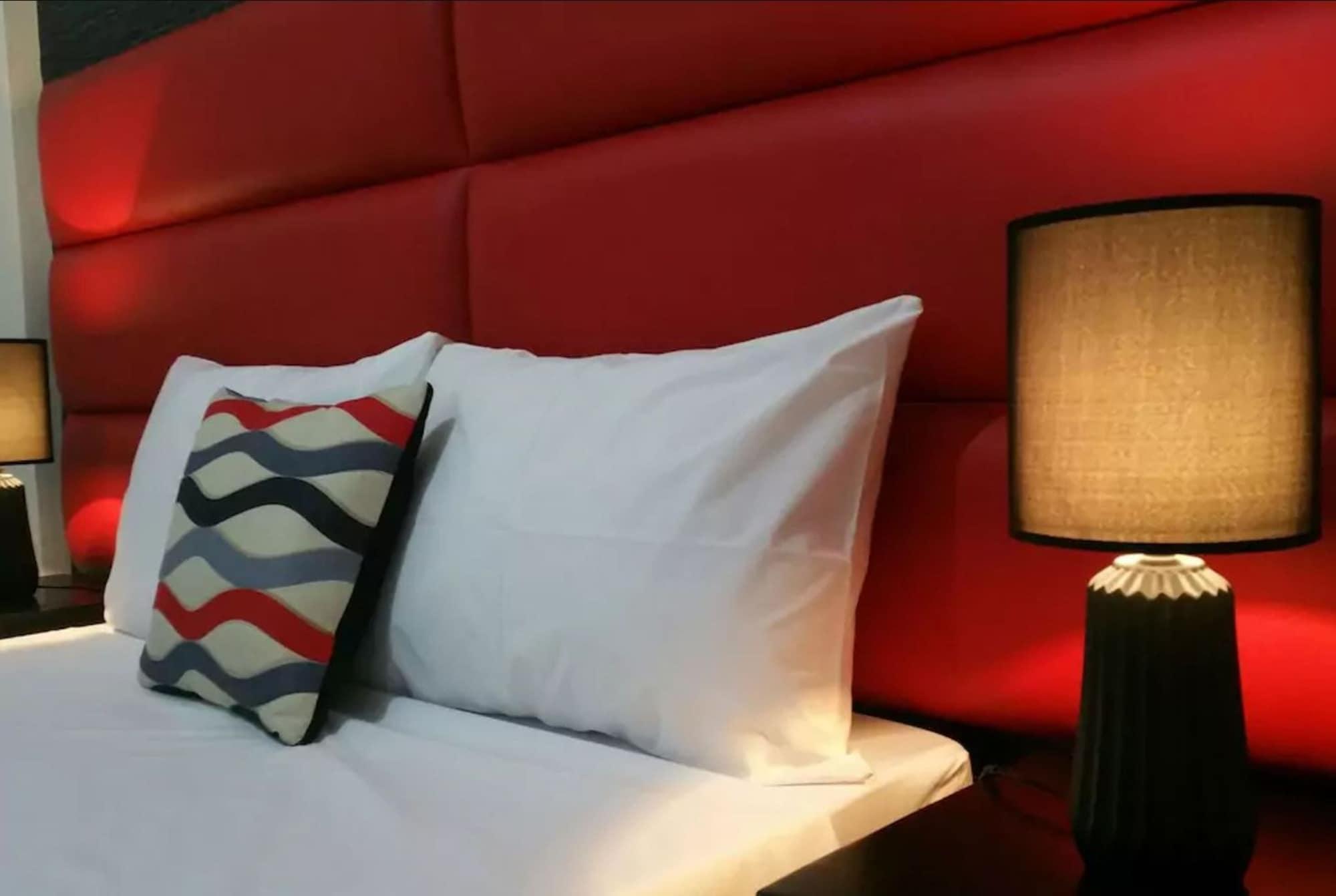 Luxury Suite 5 Анхелес Экстерьер фото
