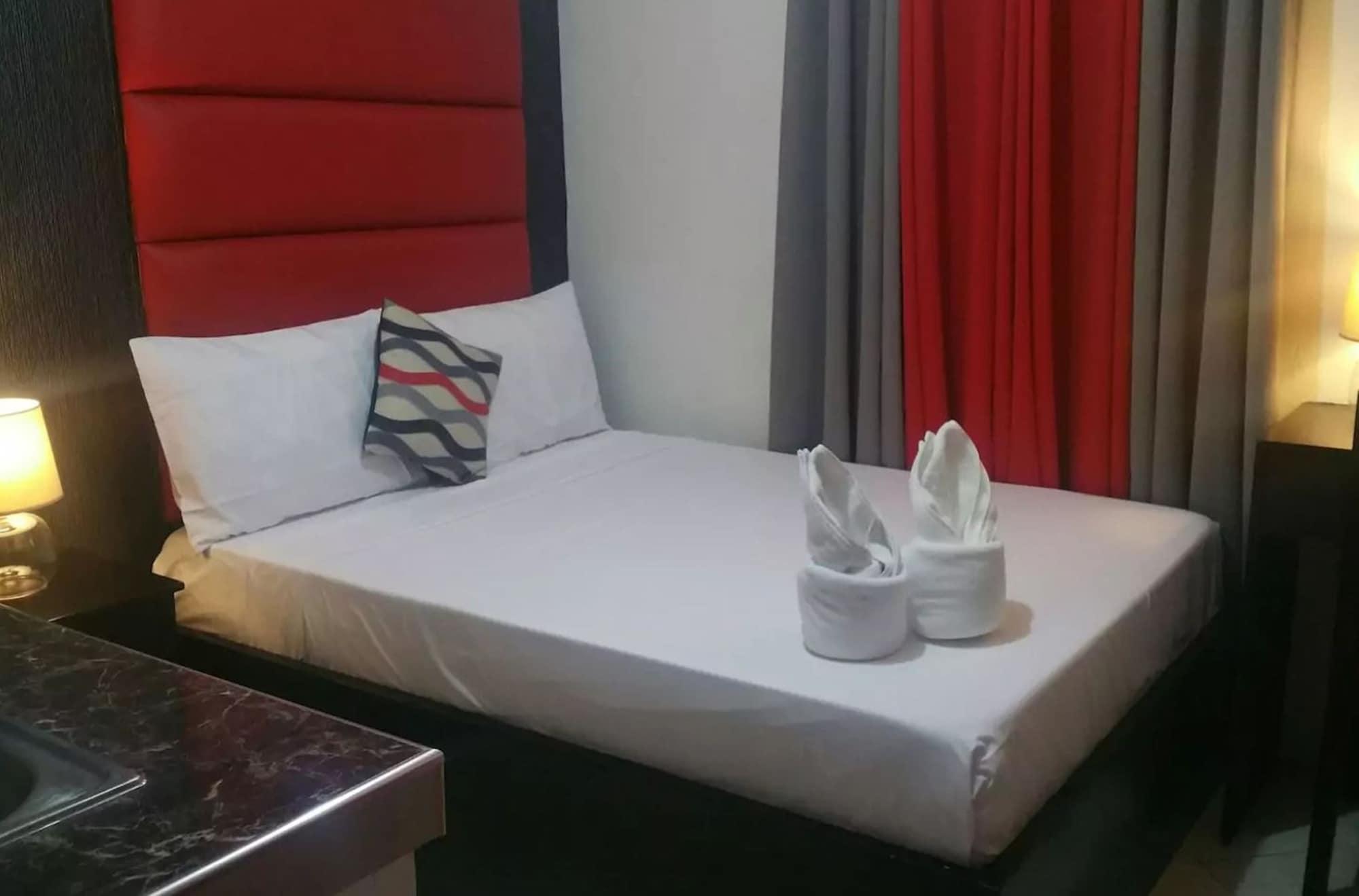 Luxury Suite 5 Анхелес Экстерьер фото