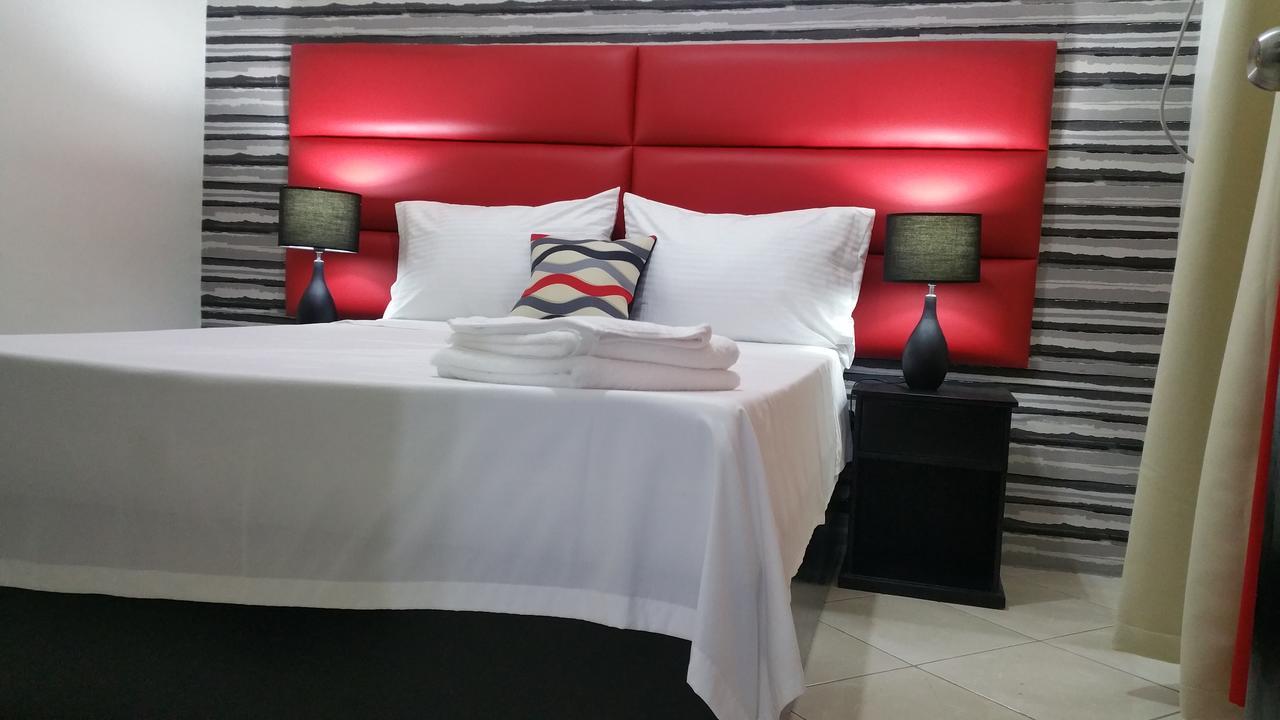 Luxury Suite 5 Анхелес Экстерьер фото