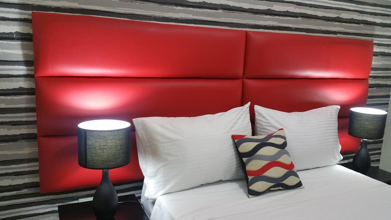 Luxury Suite 5 Анхелес Экстерьер фото