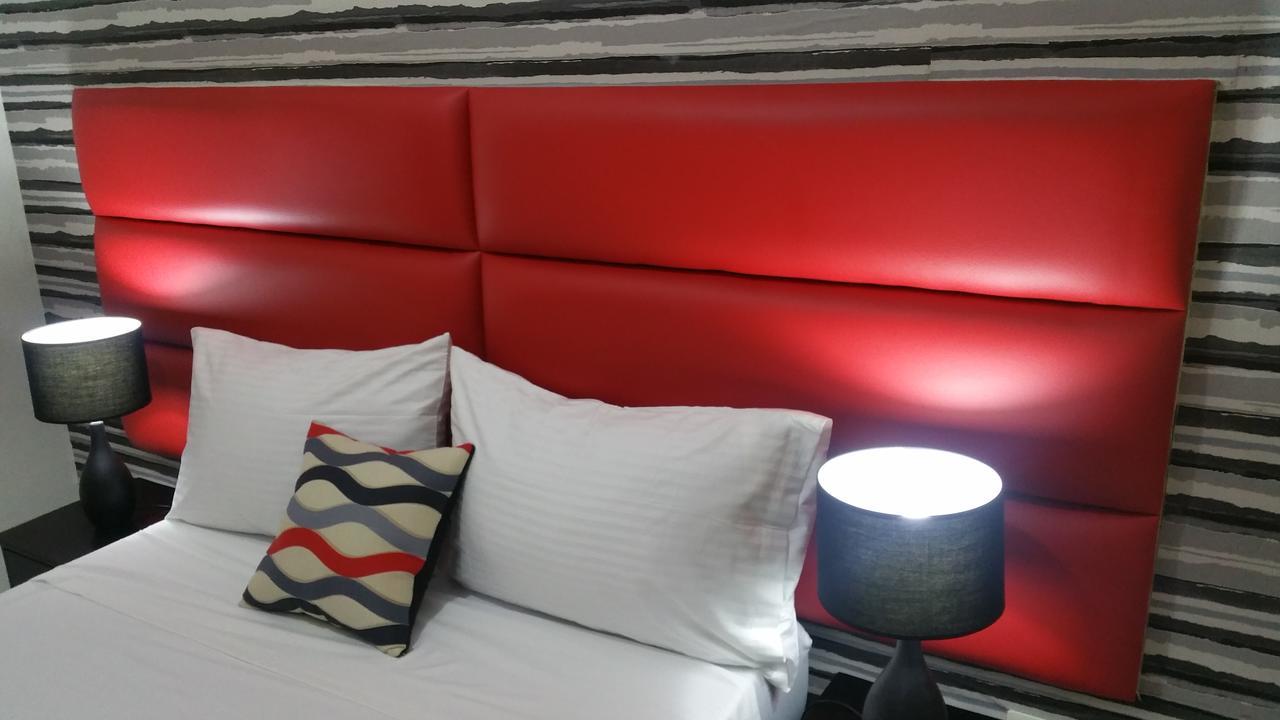 Luxury Suite 5 Анхелес Экстерьер фото